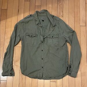 Universal Threads Size Small Olive Green Casual Top